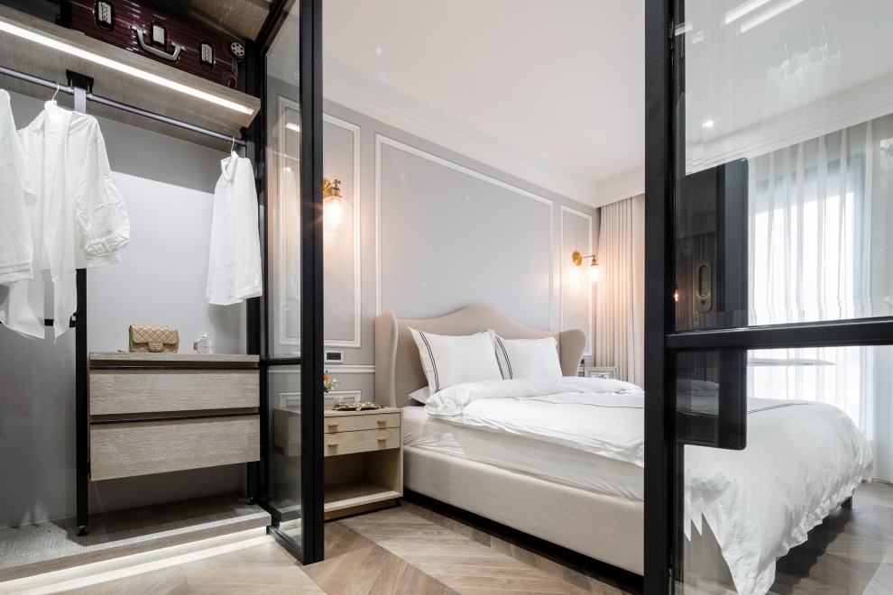 x room-11
